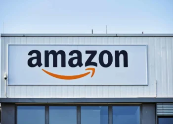 Amazon supera Walmart e se torna a maior empresa do mundo em receita
