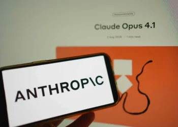 Anthropic: Trump quer empresa fora do governo e a coloca em lista negra