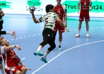 Andebol. Sporting derrota Aalborg com remontada