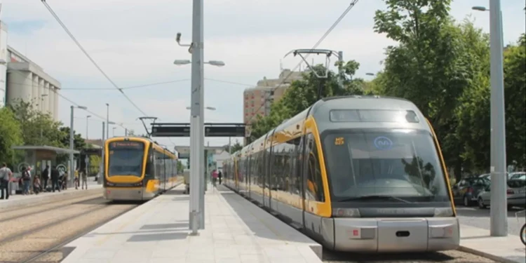 Metro do Porto reduz frequências a partir de quarta-feira devido a greve na manutenção