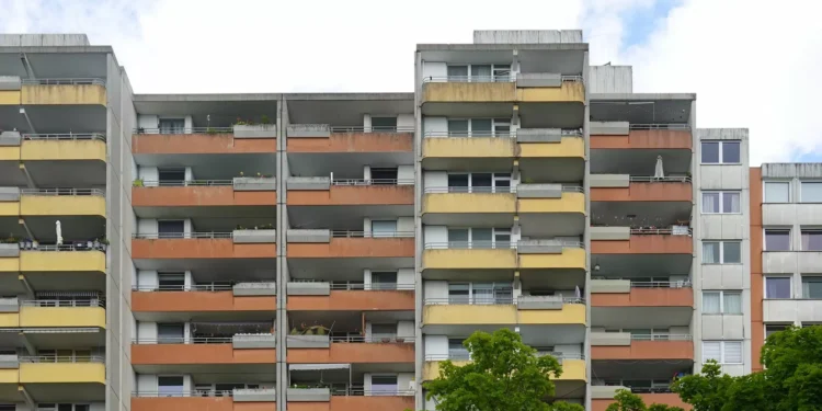 Taxa de juro média do crédito à habitação desce para 3,111% em janeiro